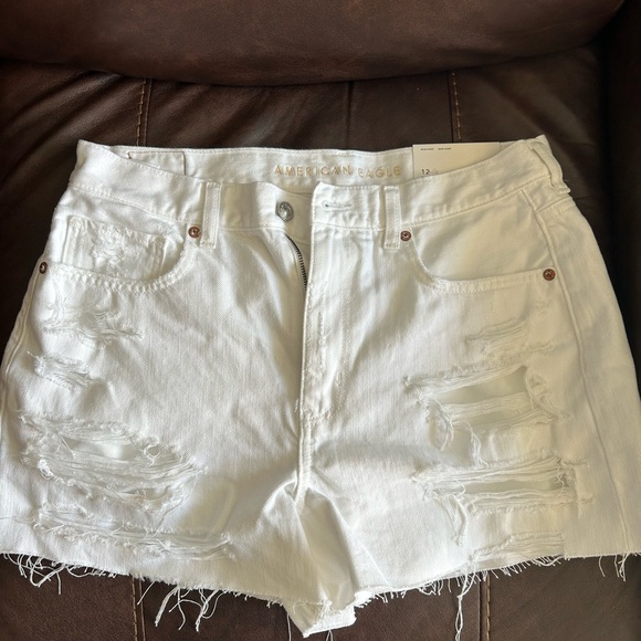 New with tag 12 white AE shorts - Picture 6 of 7